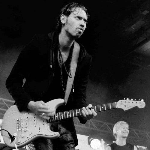 Husorkestret komiker, vært, konferencier