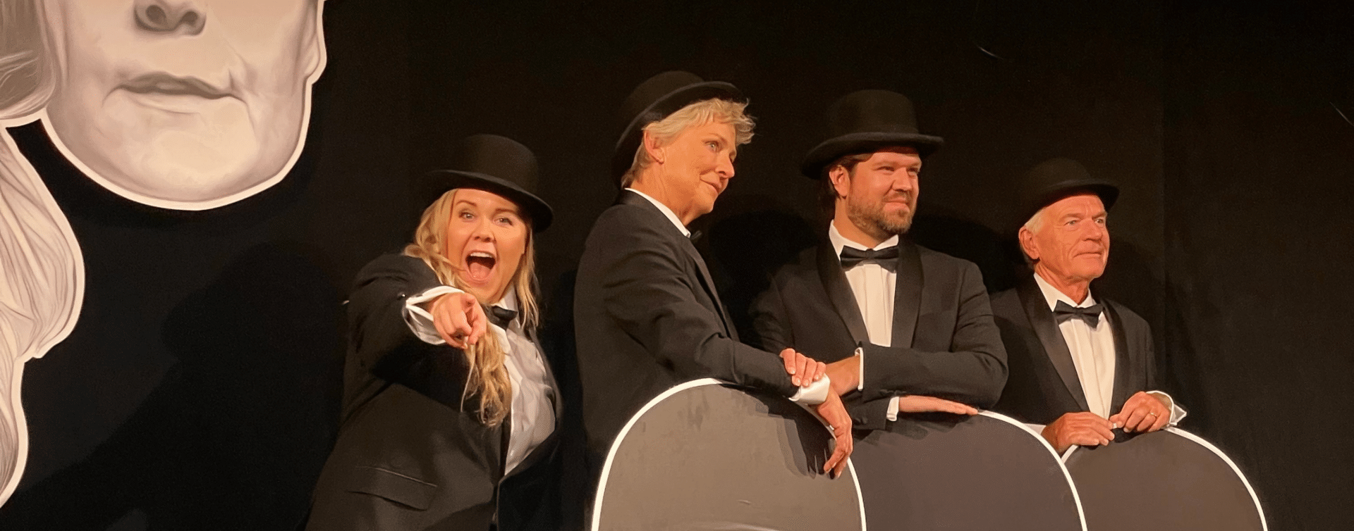 her-er-rets-hold-til-tivolirevyen-2025-tajmer-booking-management