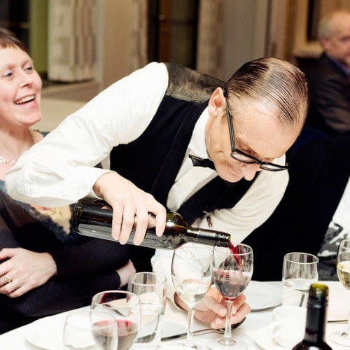 Café Kølbert komiker, vært, konferencier